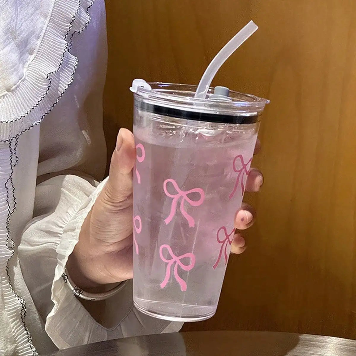 Bow Tie Print Water Cup，